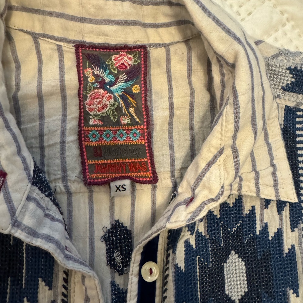 Johnny Was Solange shirt - Picture 3 of 4